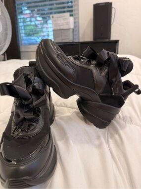 MICHAEL KORS SNEAKERS